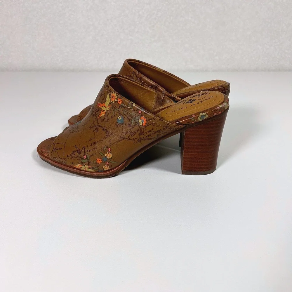 Patricia Nash Ottavia Floral Map Italian Leather Mules Block heel size 7.5 - Picture 3 of 9